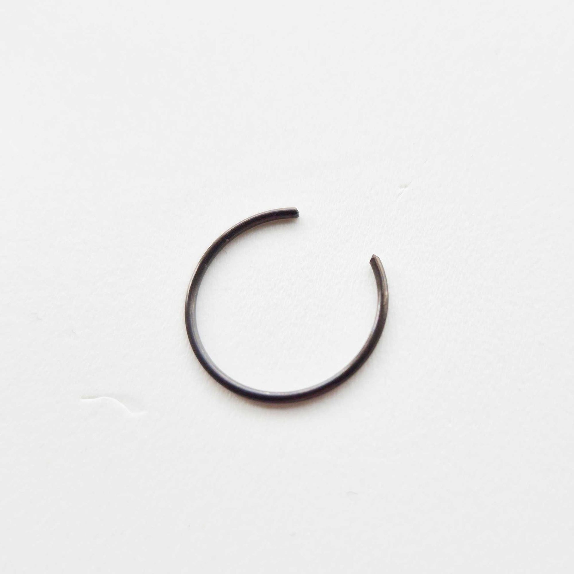 Aprilia Genuine Part - Circlip, Piston - 8600130