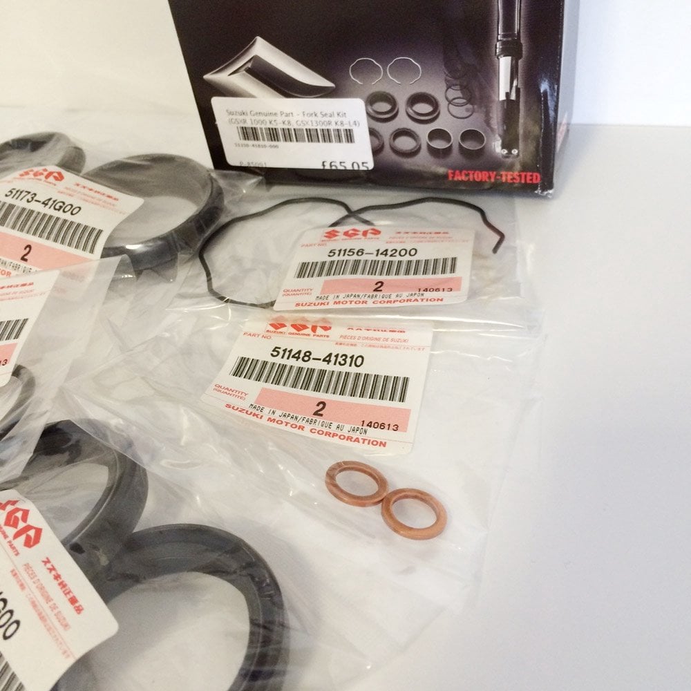 Suzuki Genuine Part - Fork Seal Kit (GSXR 1000 K5-K8, GSX1300R K8-L6) - 51150-41810-000
