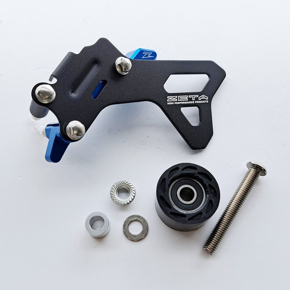 Zeta - Drive Cover w/Case Saver & Roller - Husqvarna FC250/350 16-20, FE/FX250/350 17-20, TC/TE/TX250/300 17-20, TE250i/300i 18-20 (Black/Blue)