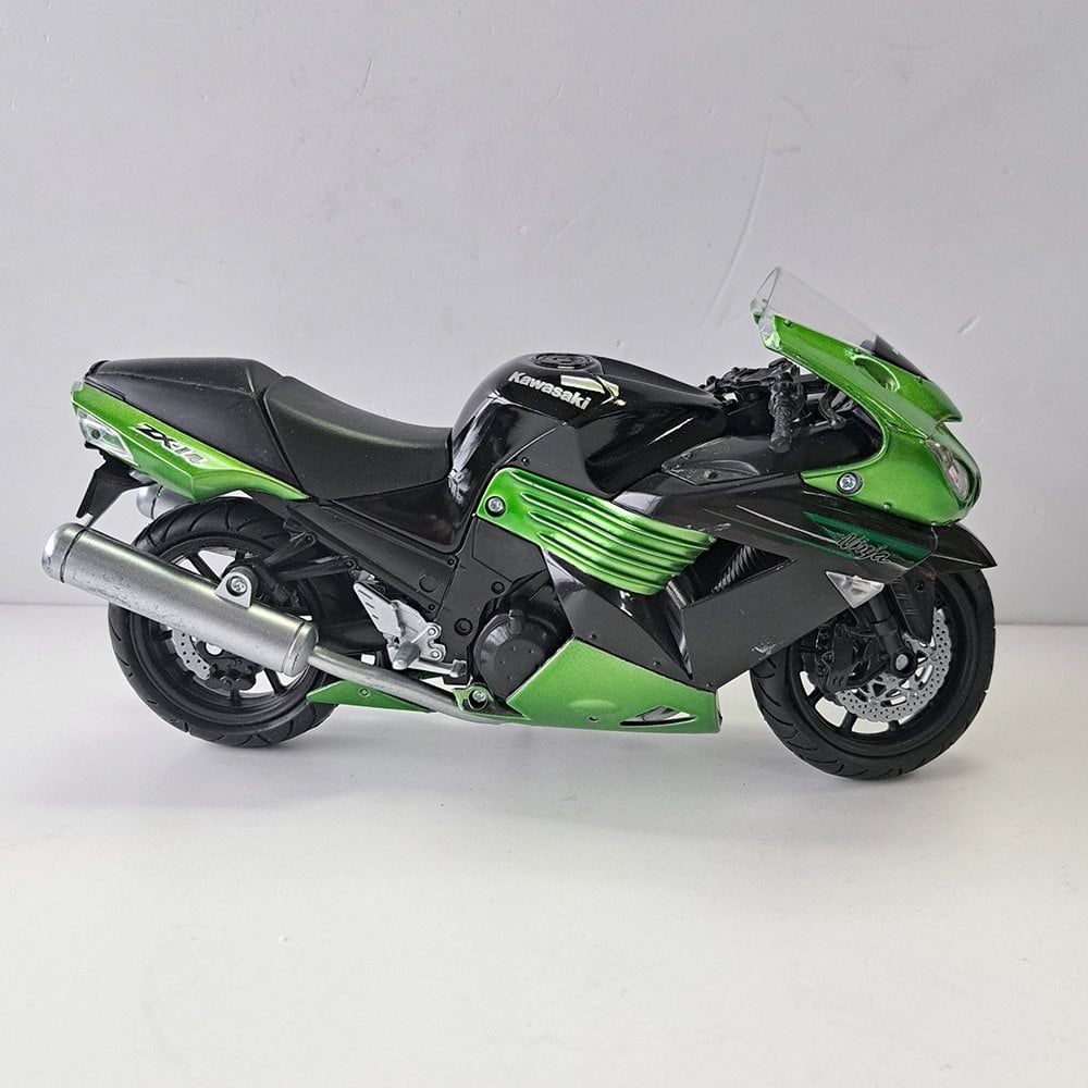 New Ray Toys - 1:12 - ROAD - Kawasaki - ZX14