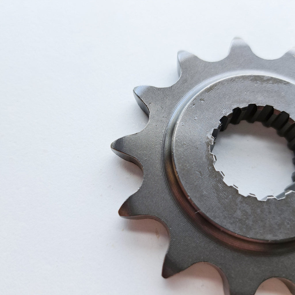 Renthal - Sprocket - Front - 253/TG320 - 520 - CR250 88-07, CR500 88-01, CRF250 22-26, CRF450 02-26, CRF450X 05-26, CRF250RX 22-26, CRF450RX 17-26, ATV TRX450 R/ER 08-14