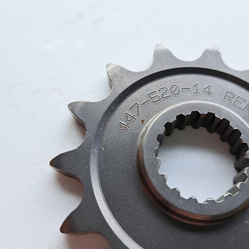 Renthal - Sprocket - Front - 447/TG575 - 520 - RMZ450 05-12