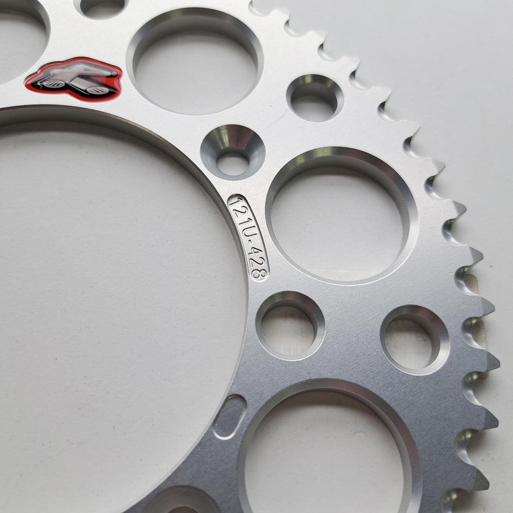 Renthal Rear Sprocket UltraLight 121U-428 - YZ80 93-00, YZ85 01-26, RM80 82-01, RM85 02-26