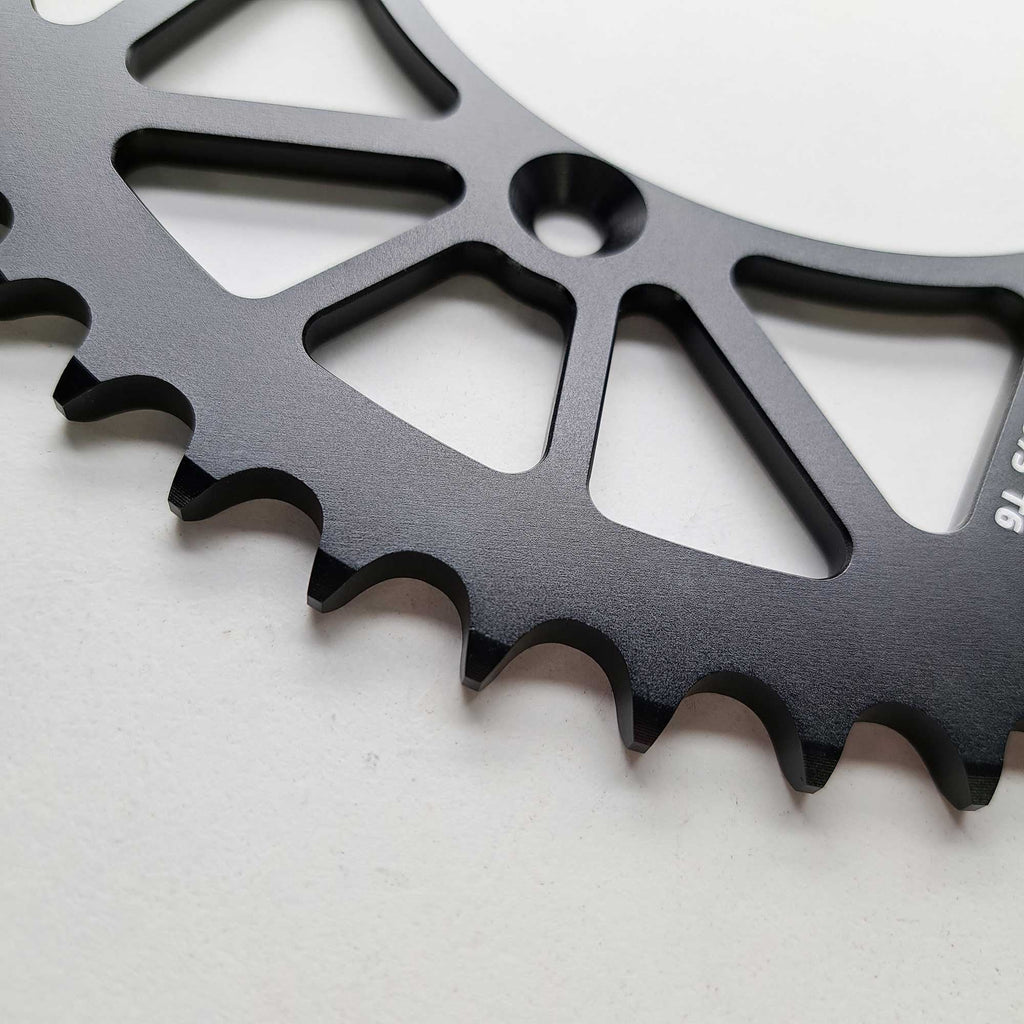 JT - Sprocket - Rear - JTA251/150U/TR339 - 520 - YZ/YZF/WRF 125-450 99-26 - Black