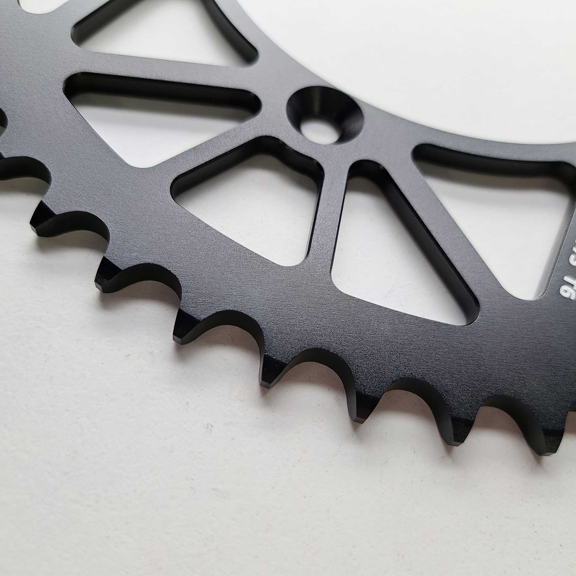 JT - Sprocket - Rear - JTA251/150U/TR339 - 520 - YZ/YZF/WRF 125-450 99-26 - Black