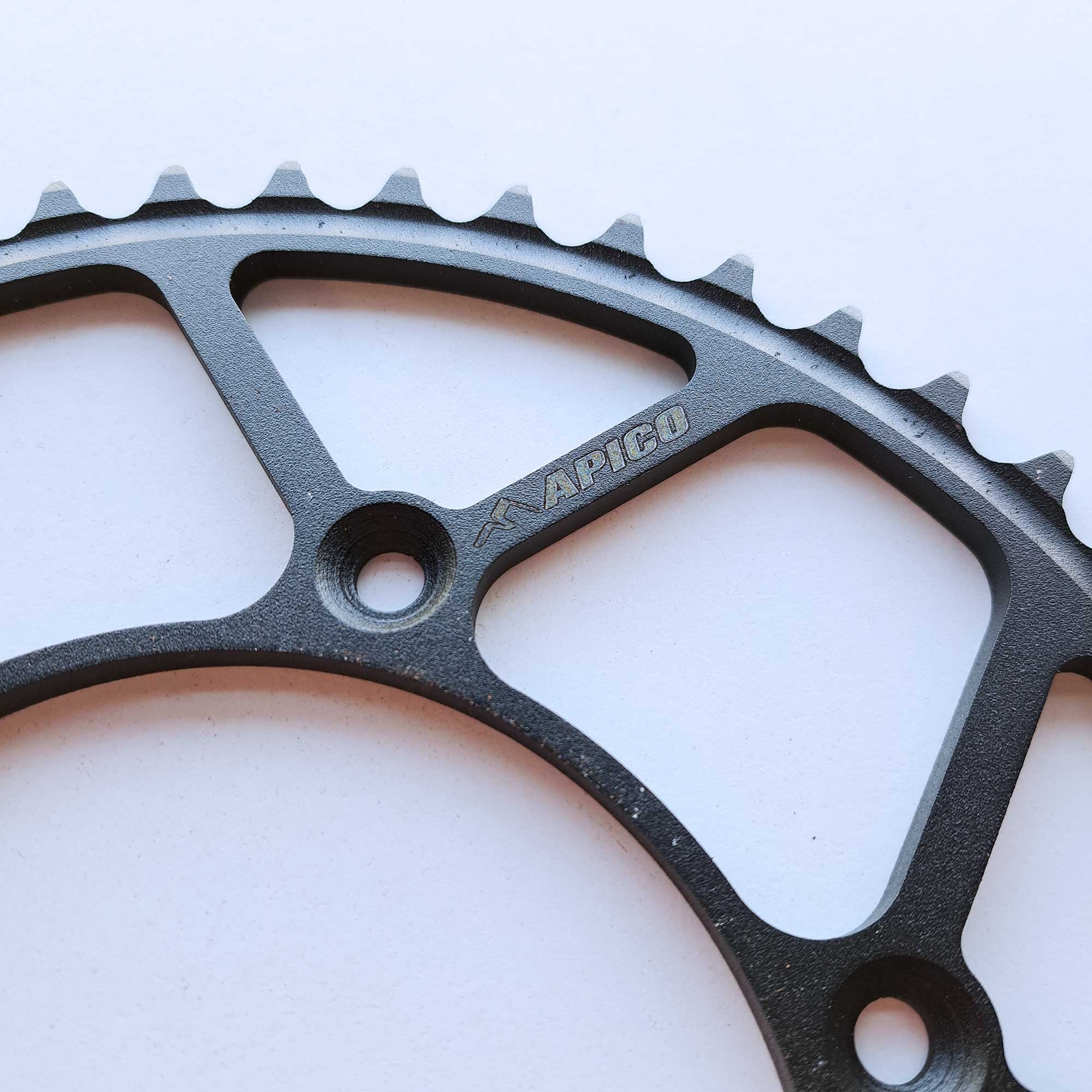 Apico - Sprocket (Rear) - 224U/TR130/BN50 - 520 - STEEL - KTM 125-530 90-26, Husqvarna 125-501 14-26, Gas Gas 125-450 21-26, Triumph 250/450 24-26, STARK