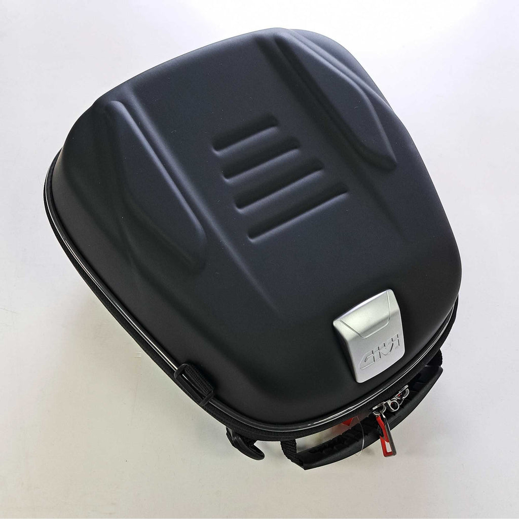 Givi (Tank Bag) - ST605+ Tanklocked Bag 5LTR - Black