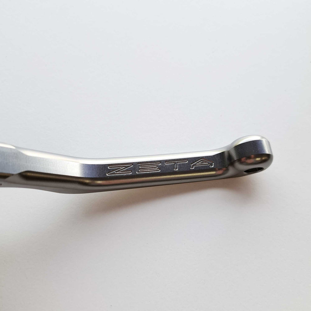 Zeta - Pivot Lever - Clutch - LEC52 - KTM SX65 01-13, SX85 03-12, SX125/200 98-08, SX250/300 99-05, SXF250 06, SXF400/450 00-08, EXC125/144/200 98-08, EXC250/300 99-05, EXCF250 02-06, EXCF450 03-06