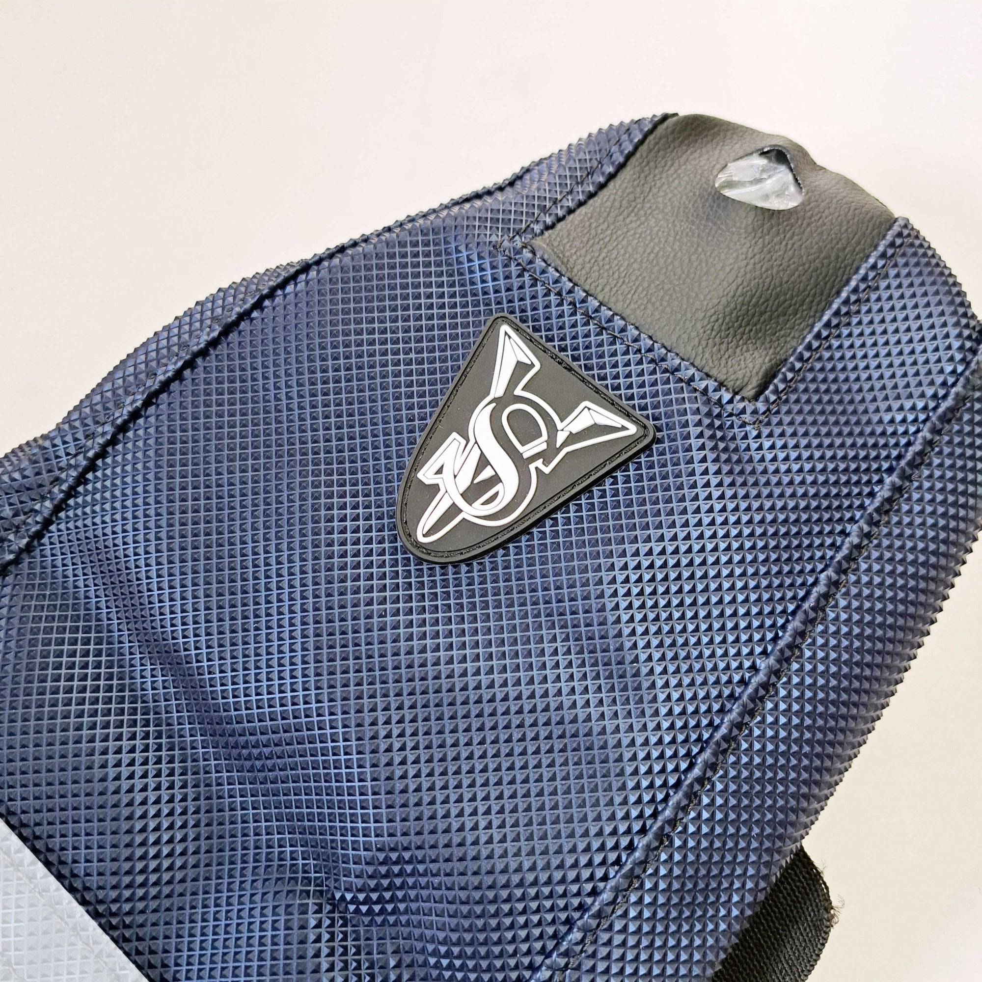 Guts Racing - Seat Cover - Velcro - Husqvarna TC/FC 125-450 23-26, TE/FE 125-501 24-26