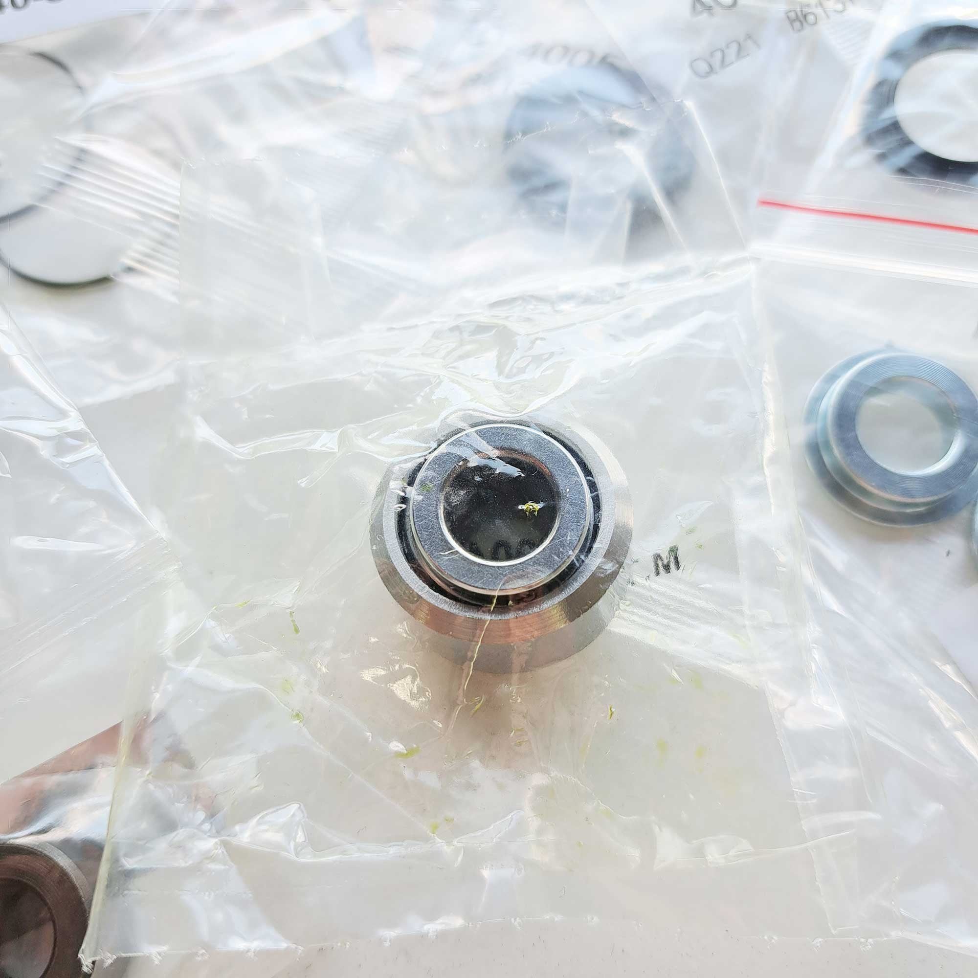 Pivot Works - Wheel Bearing & Seal Kit - Rear - Yamaha YFM660R Raptor 01-05, YFS200 Blaster 03-06, YFZ350 Banshee 89-09 (25-1313)
