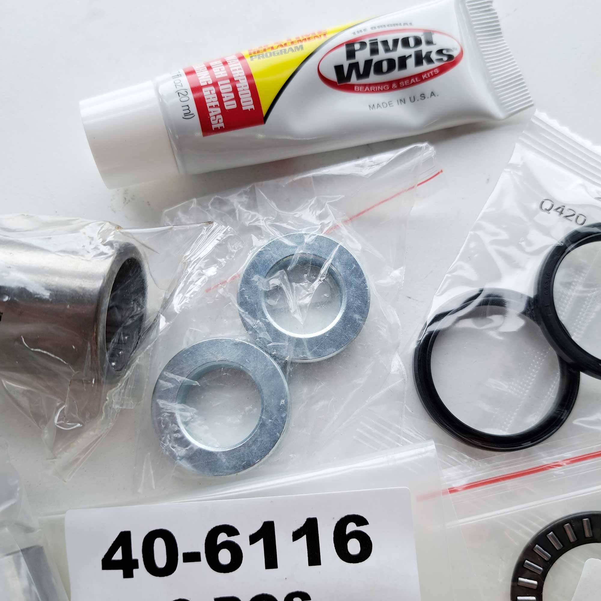 Pivot Works - Steering Head Bearing Kit - RMZ250 08-25, RMZ450 08-25, RMX450 10-15 (22-1058)