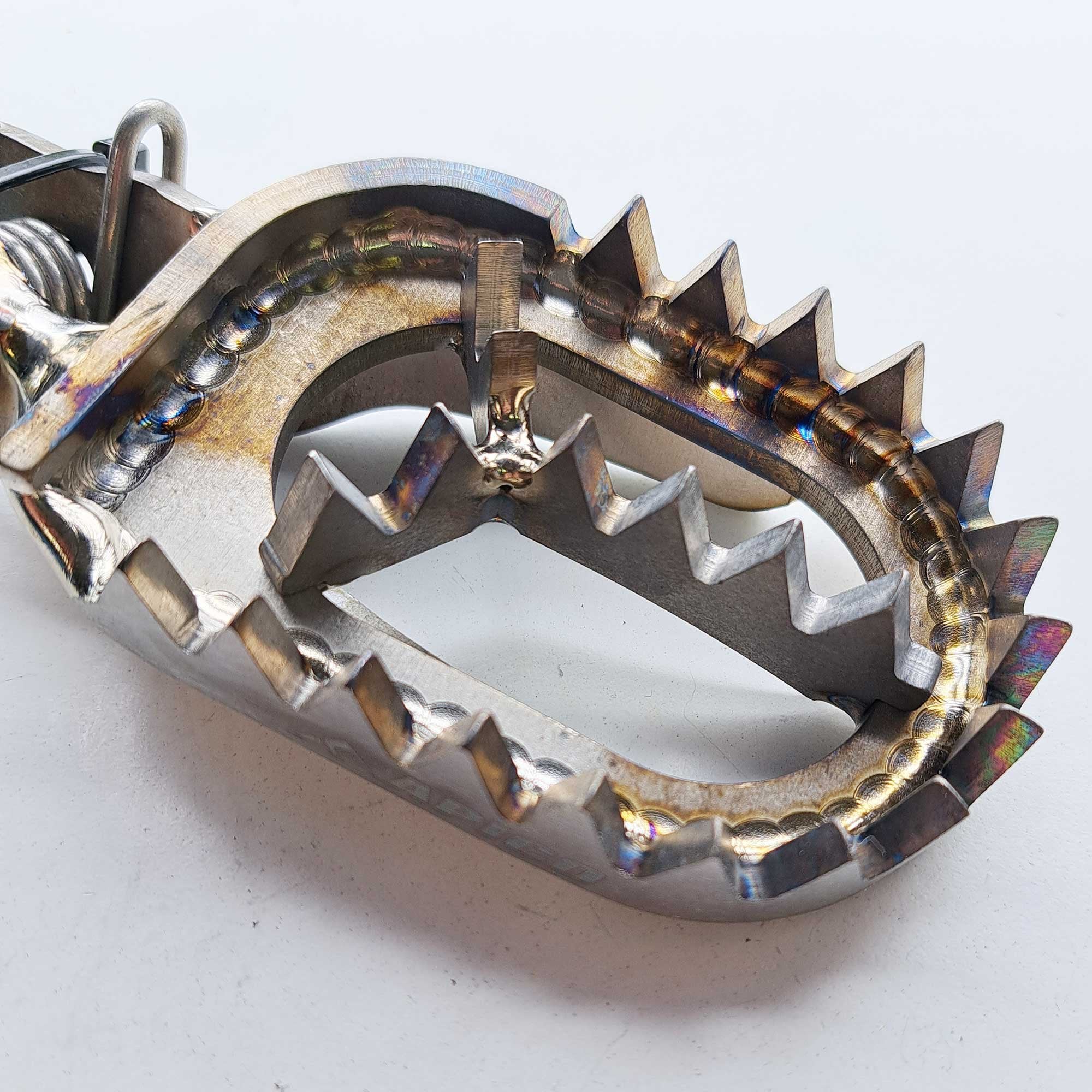Apico - Foot Pegs - Titanium - BRACED - KTM SX85 18-25, SX125/150 16-22, SX250 17-22, SXF250-450 16-22, EXC/EXCF250-500 17-23, Husqvarna TC85 18-25, TC125 16-22, TC250 17-22, FC250-450 16-22, TE/FE 150-501 17-23, Gas Gas MC85 22-25, 125-450 21-23