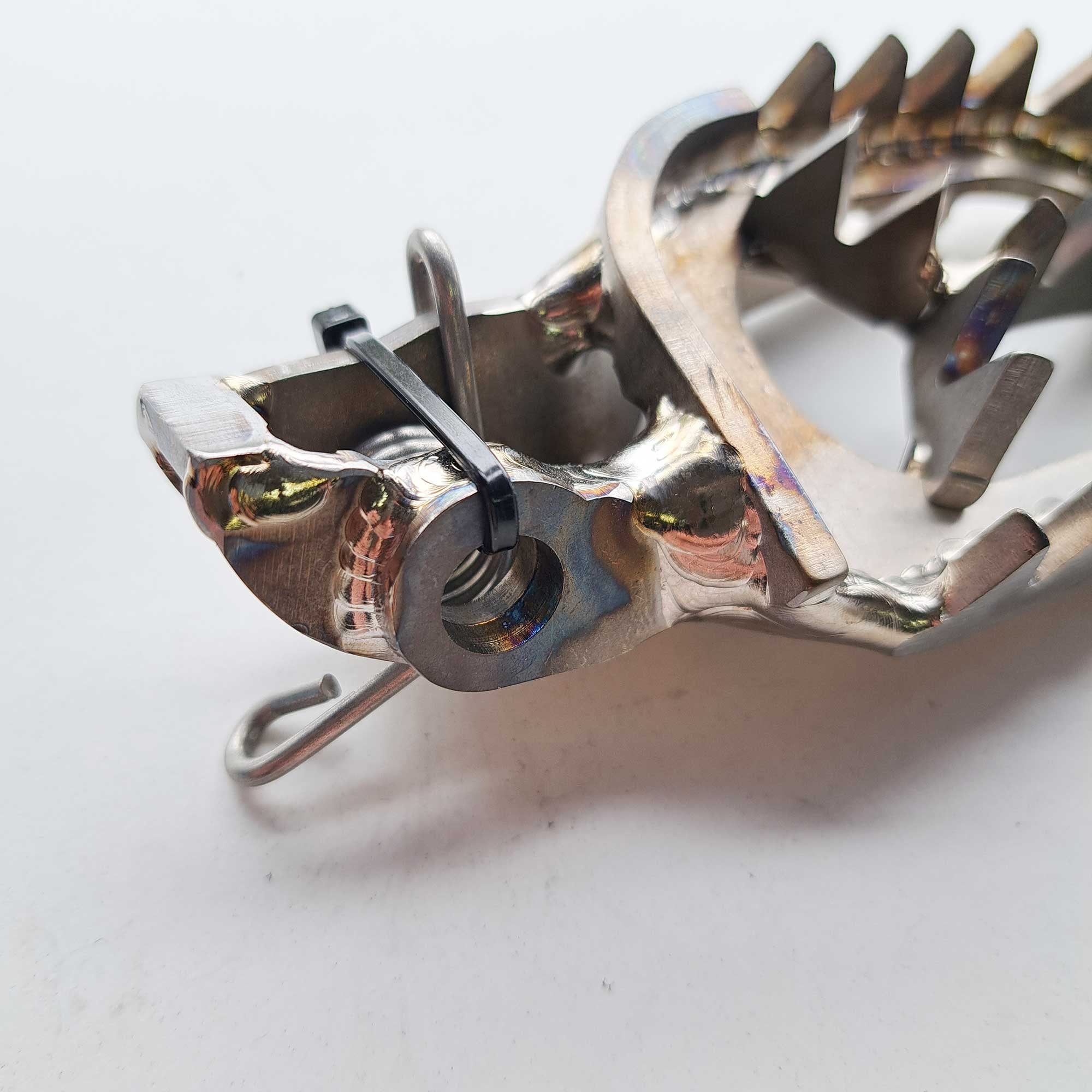 Apico - Foot Pegs - Titanium - BRACED - KTM SX85 18-25, SX125/150 16-22, SX250 17-22, SXF250-450 16-22, EXC/EXCF250-500 17-23, Husqvarna TC85 18-25, TC125 16-22, TC250 17-22, FC250-450 16-22, TE/FE 150-501 17-23, Gas Gas MC85 22-25, 125-450 21-23