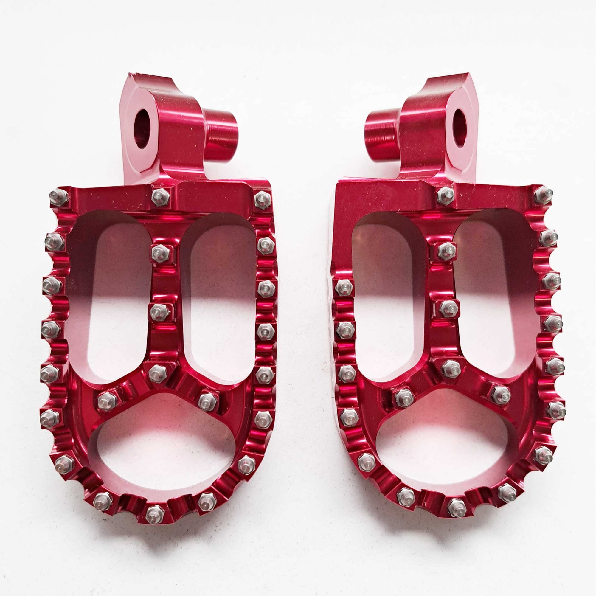 Apico - Foot Pegs - X-Treme - RMZ250 10-26, RMZ450 10 & 12-26 - Red
