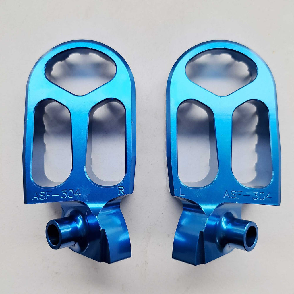 Apico - Foot Pegs - X-Treme - YZ65 18-26, YZ85 98-26, YZ125/250 99-26, YZF250 01-23, YZF450 03-22, WRF250 01-24, WRF450 03-23, YZF/WRF400/426 98-02