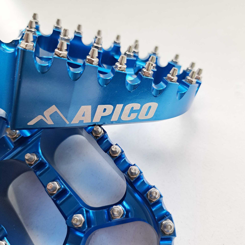 Apico - Foot Pegs - X-Treme - YZ65 18-26, YZ85 98-26, YZ125/250 99-26, YZF250 01-23, YZF450 03-22, WRF250 01-24, WRF450 03-23, YZF/WRF400/426 98-02