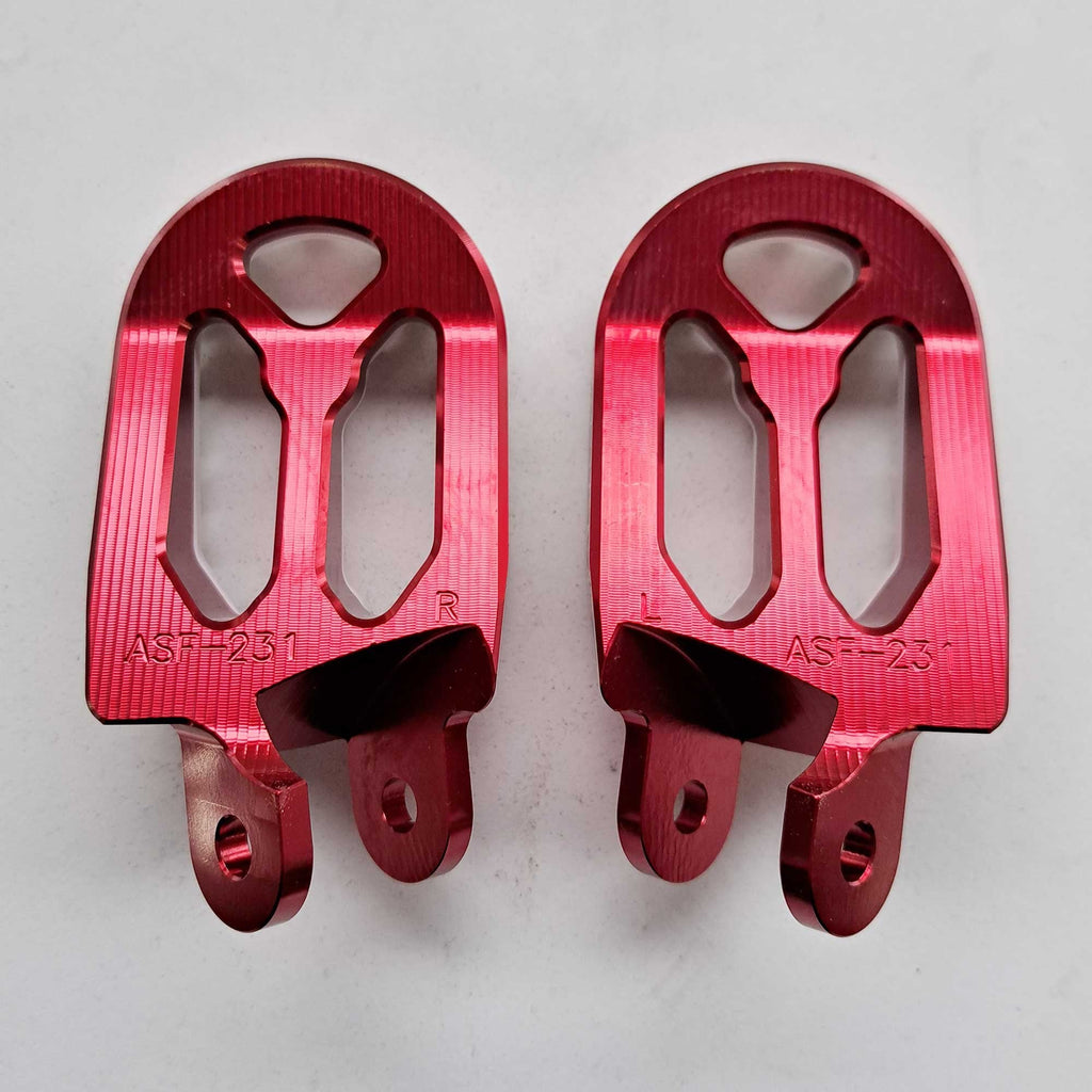 Apico - Foot Pegs - Pro-Bite - CR80 96-02, CR85 03-07, XR250 96-04, XR400 96-04, XR600 89-00, XR650L 92-24