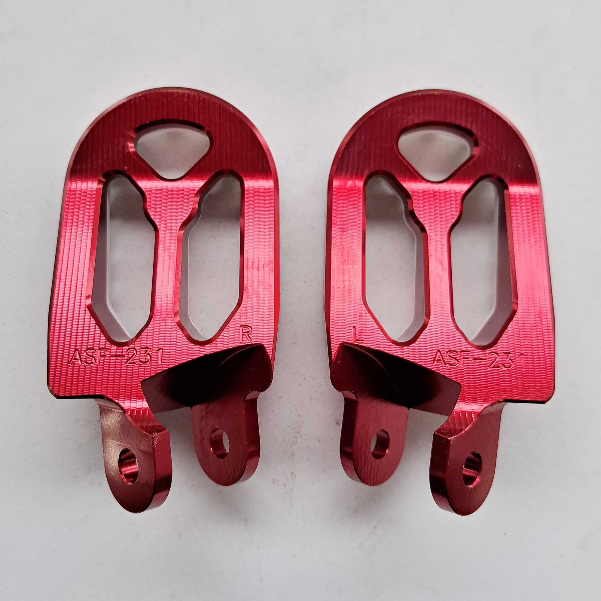 Apico - Foot Pegs - Pro-Bite - CR80 96-02, CR85 03-07, XR250 96-04, XR400 96-04, XR600 89-00, XR650L 92-24