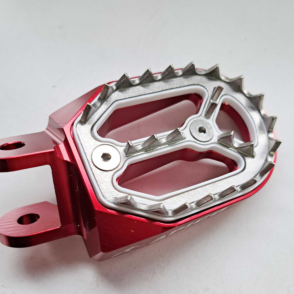 Apico - Foot Pegs - Pro-Bite - CR80 96-02, CR85 03-07, XR250 96-04, XR400 96-04, XR600 89-00, XR650L 92-24