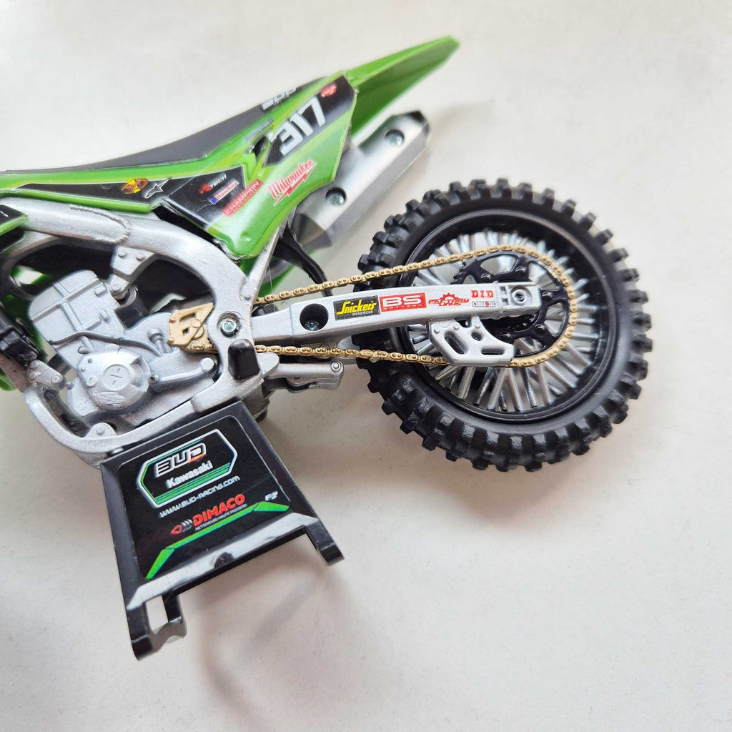 New Ray Toys - 1:12 - Kawasaki - KXF450 19-23 - Bud Racing - Valin #317, Bourdon #945, Garib #339