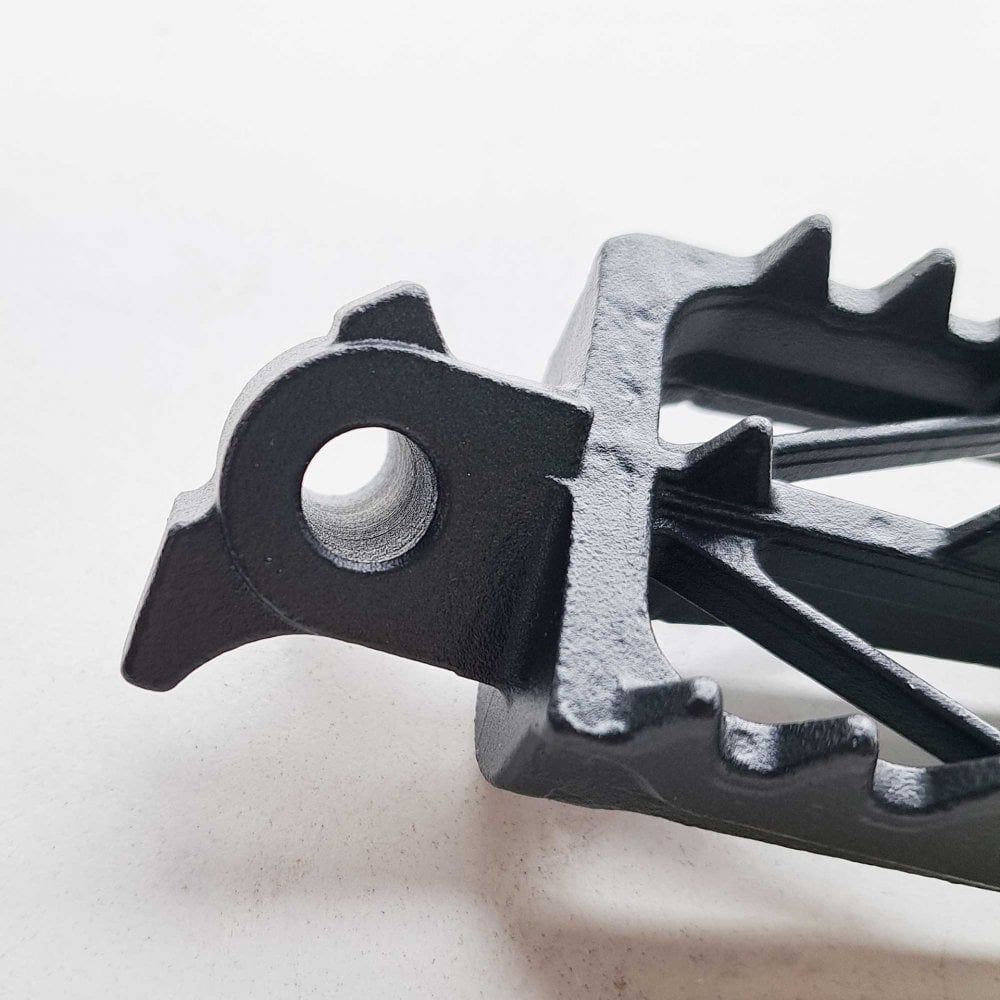 DRC - Foot Pegs (Ultra-Wide) - YZ65 18-26, YZ85 98-26, YZ125/250 99-26, YZF250 01-23, YZF450 03-22, WRF250 01-24, WRF450 03-23, YZF/WRF400/426 98-02