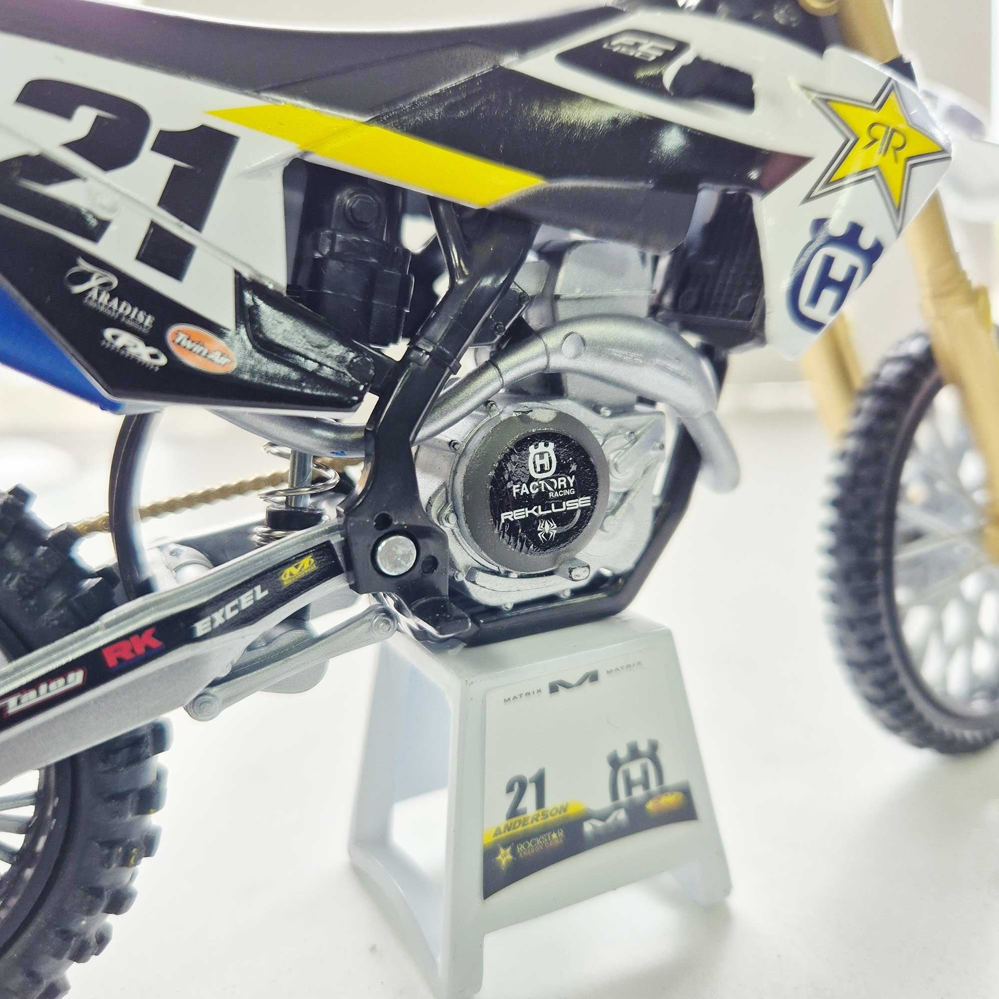 New Ray Toys - 1:12 - Husqvarna - FC450 19-23 - Anderson #21