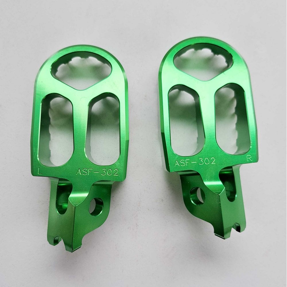 Apico - Foot Pegs - X-Treme - KXF250 06-26, KXF450 07-26, KXF250/450XC 21-26 - Green