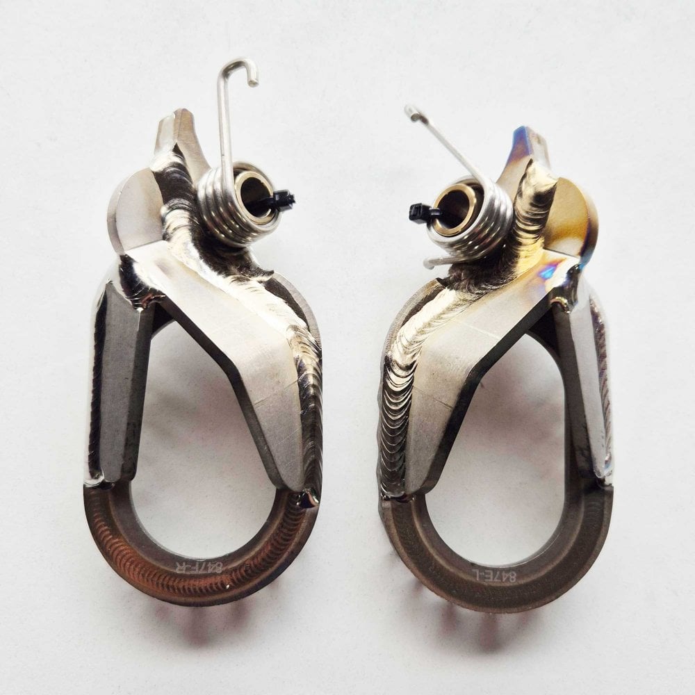 Apico - Foot Pegs - Titanium - OPEN - YZF250 24-26. YZF450 23-26, WRF250 25-26 WRF450 24-26, YZF250X 25-26, YZF450X 24-26