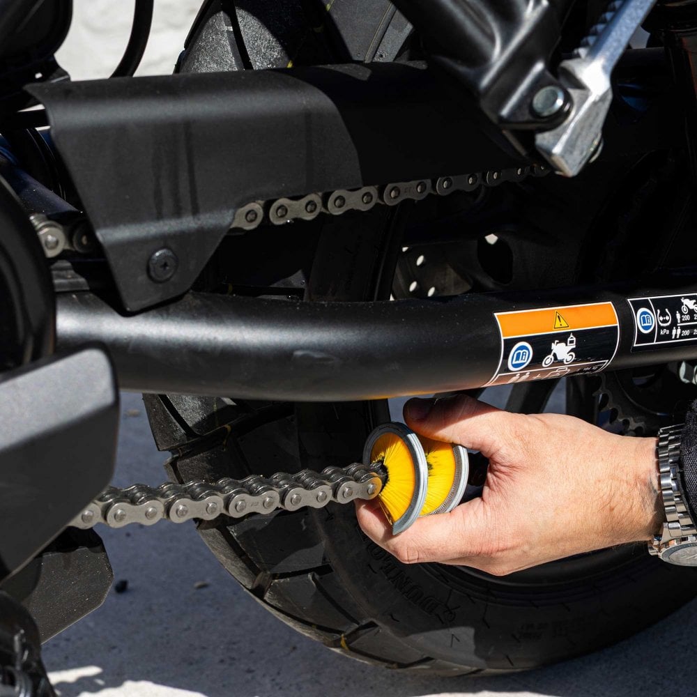 RIDERR Motorcycle Spiral Drive Chain Brush (Black/Yellow)