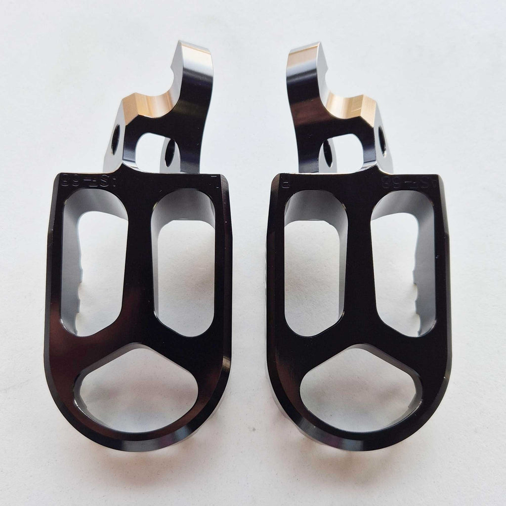 Apico - Foot Pegs - X-Treme - Triumph TF250X 24-26, TF450RC 25-26, TF250/450E 25-26