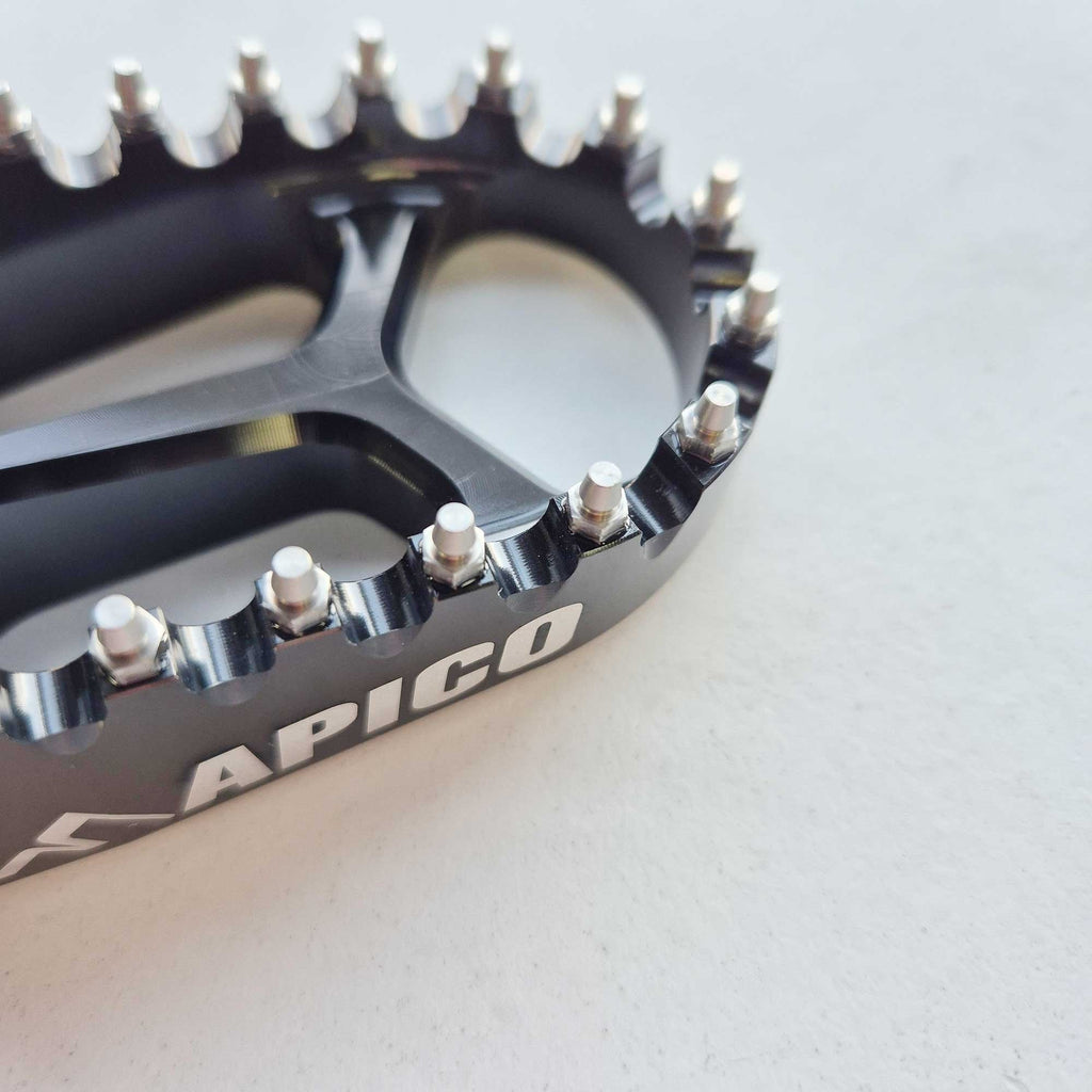 Apico - Foot Pegs - X-Treme - Triumph TF250X 24-26, TF450RC 25-26, TF250/450E 25-26