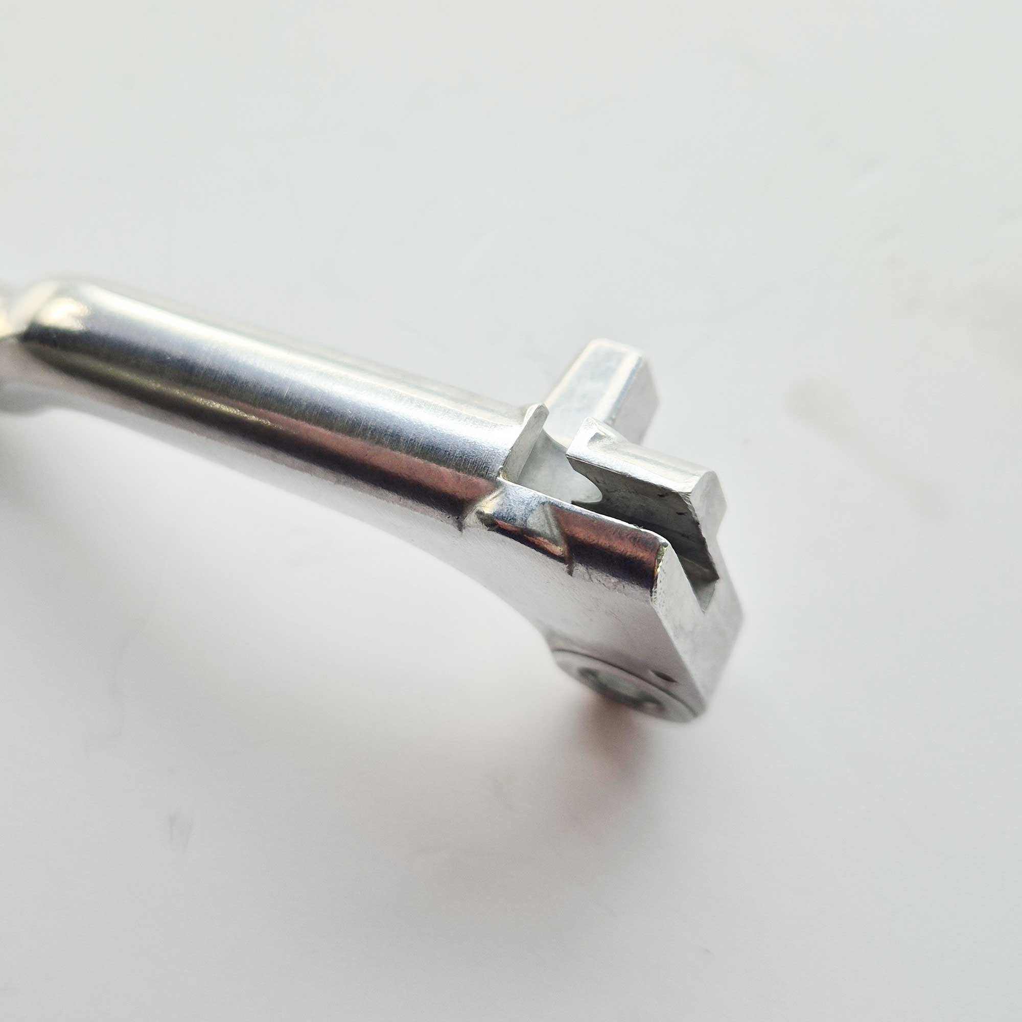 Yamaha Genuine Part - Clutch Lever (FZ6 04-09, MT07 20-21, MT09 18-21, YZF-R1 09-21, YZF-R6 99-20) - 5EB-83912-03