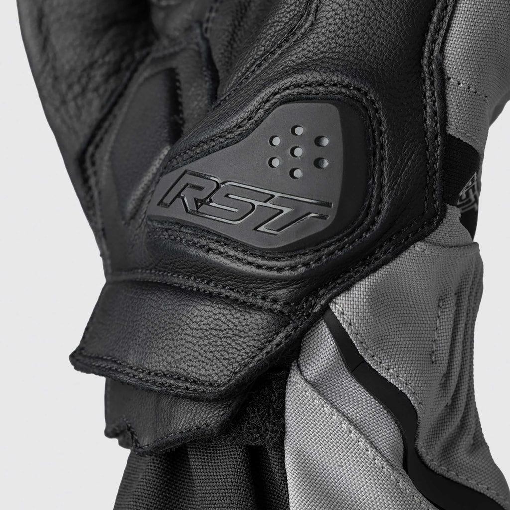 RST Motorcycle Winter Gloves - Pro Series Vega Laminated Waterproof (Silver / Black)