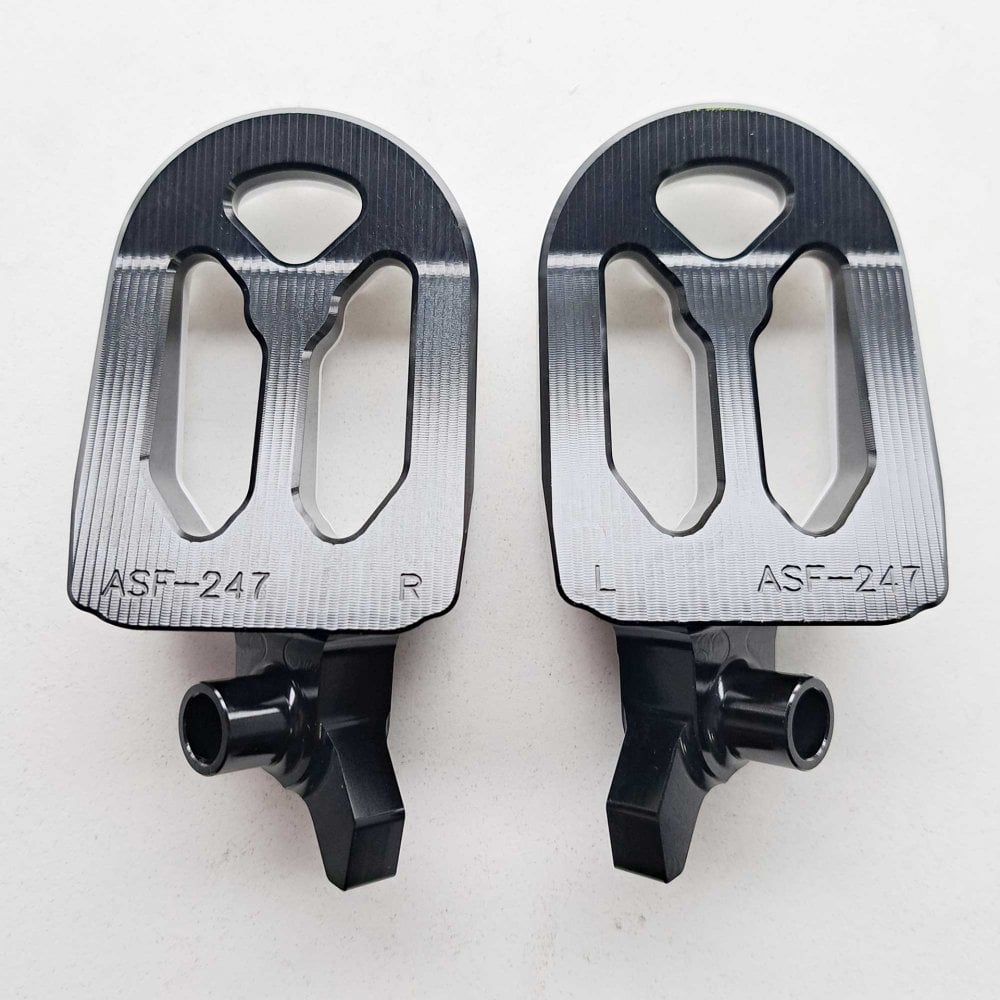 Apico - Foot Pegs - Pro-Bite - YZF250 24-26. YZF450 23-26, WRF250 25-26, WRF450 24-26, YZF250X 25-26, YZF450X 24-26