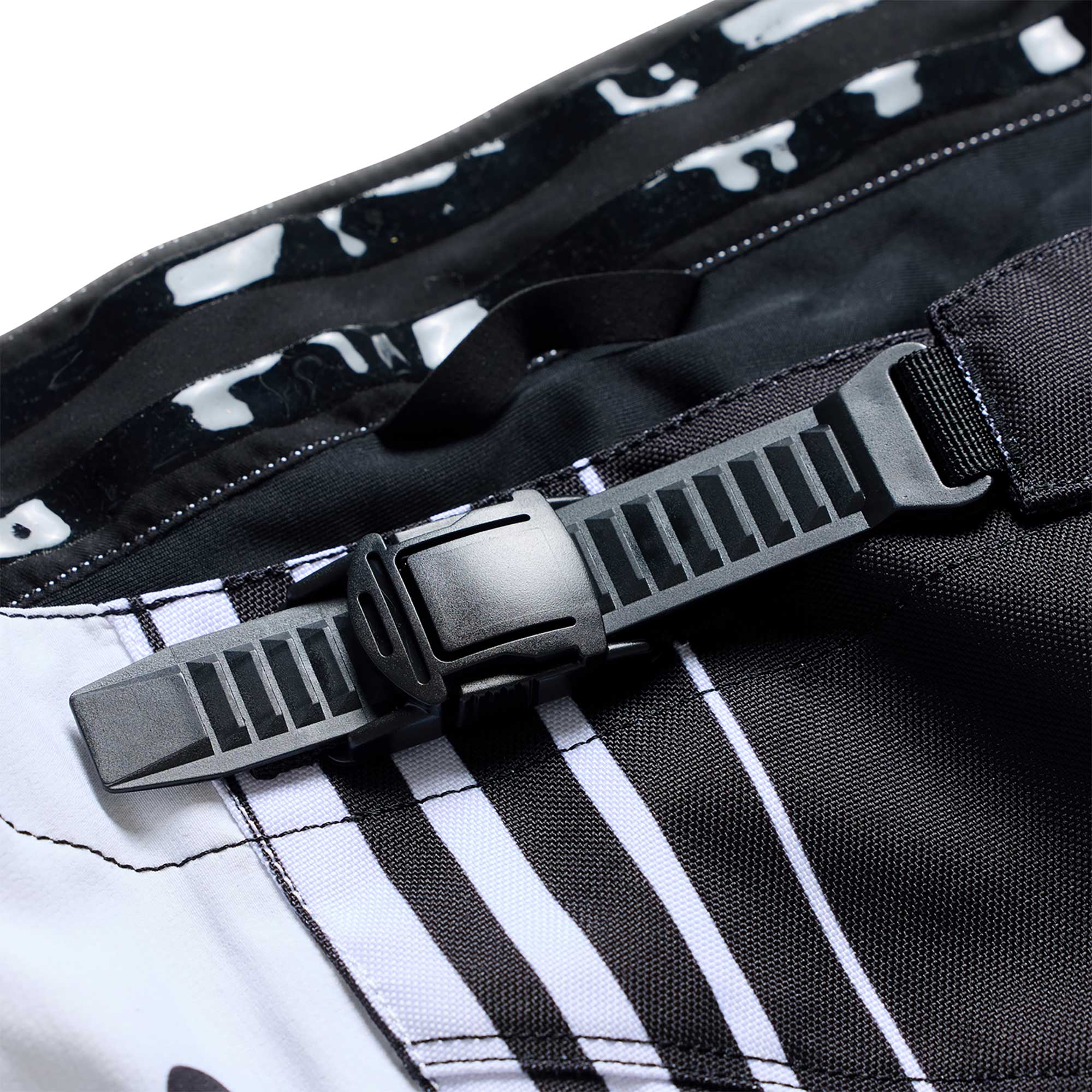 Troy Lee Designs MX | SX Jersey & Pant Kit Deal GP PRO STREAMLINE (Black / White)
