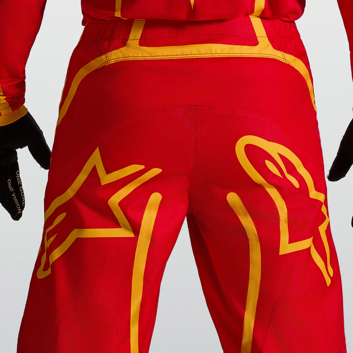 Alpinestars Fluid APEX V2 MX Gear Set (Fire Red/Gold)