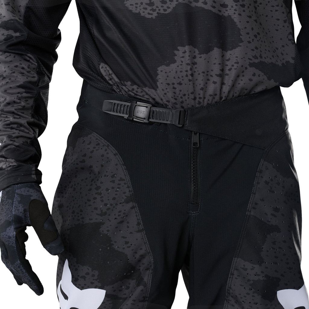 FOX Racing 180 BNKR v27 MX Pant (Black Camo)