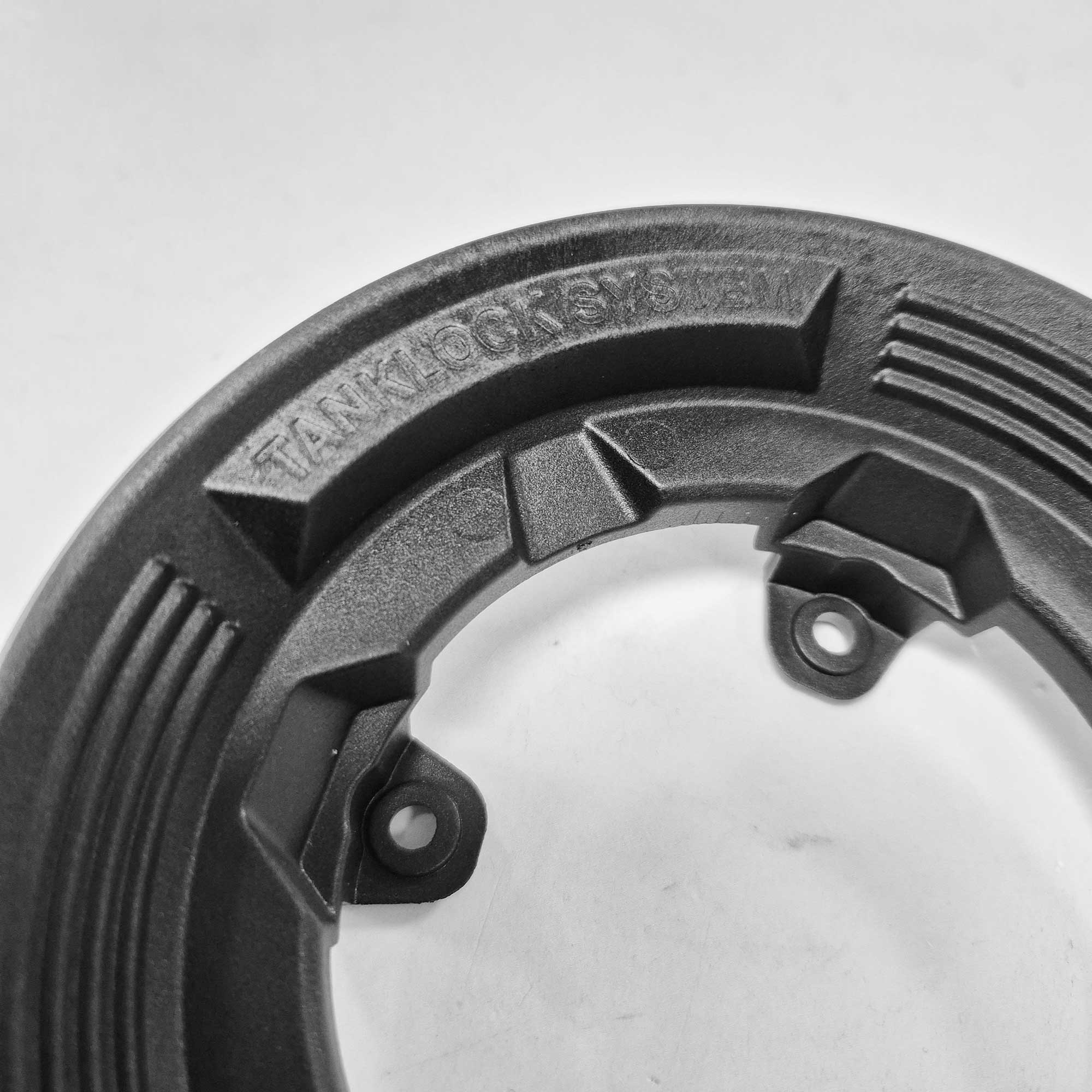 Kappa (Tank Bag Flange) BF71K Easy Lock (Versys 650)