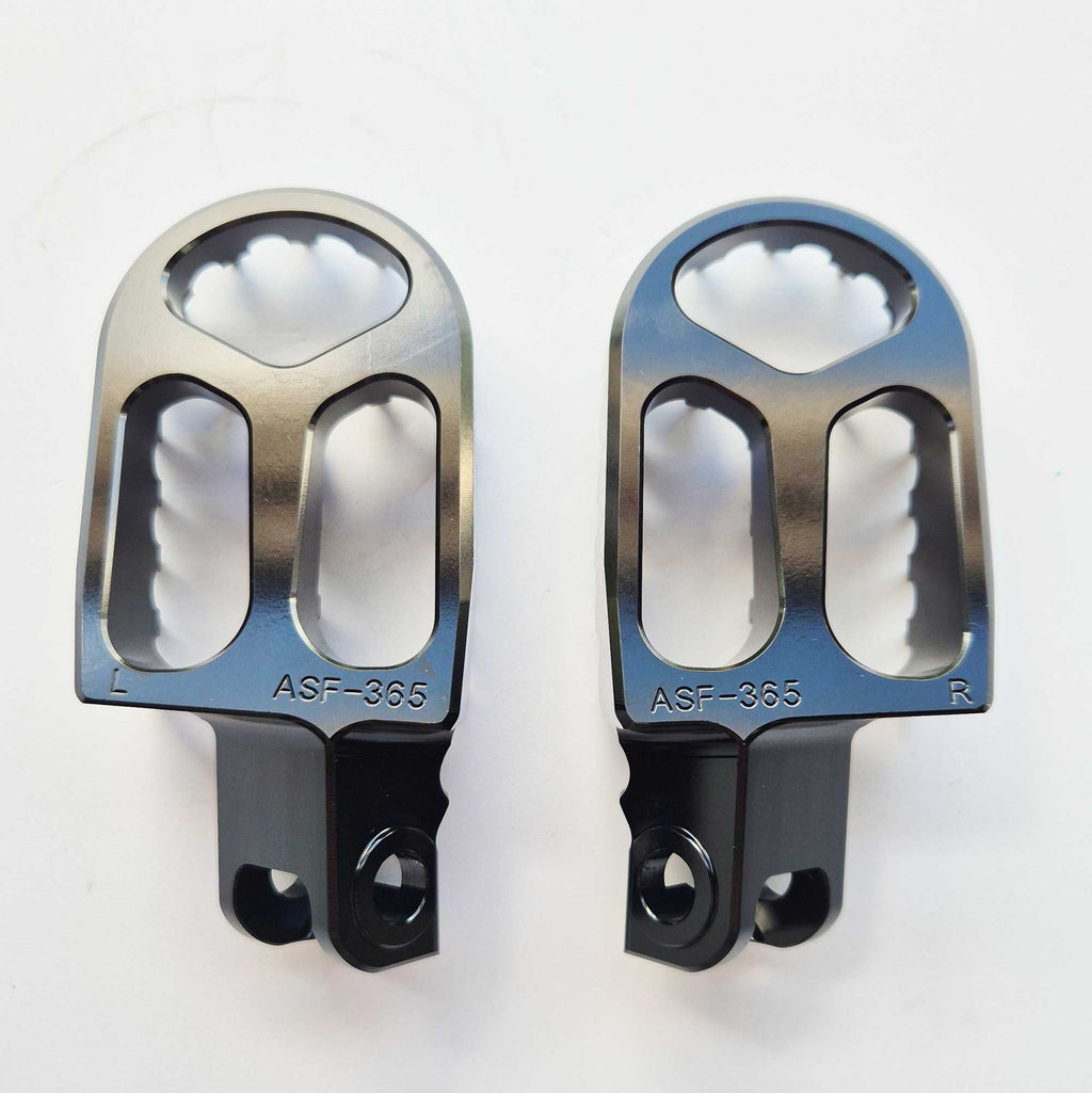 Apico - Foot Pegs - X-Treme - KTM SX50/65 24-27, Husqvarna TC50/65 24-27, Gas Gas MC50/65 24-27