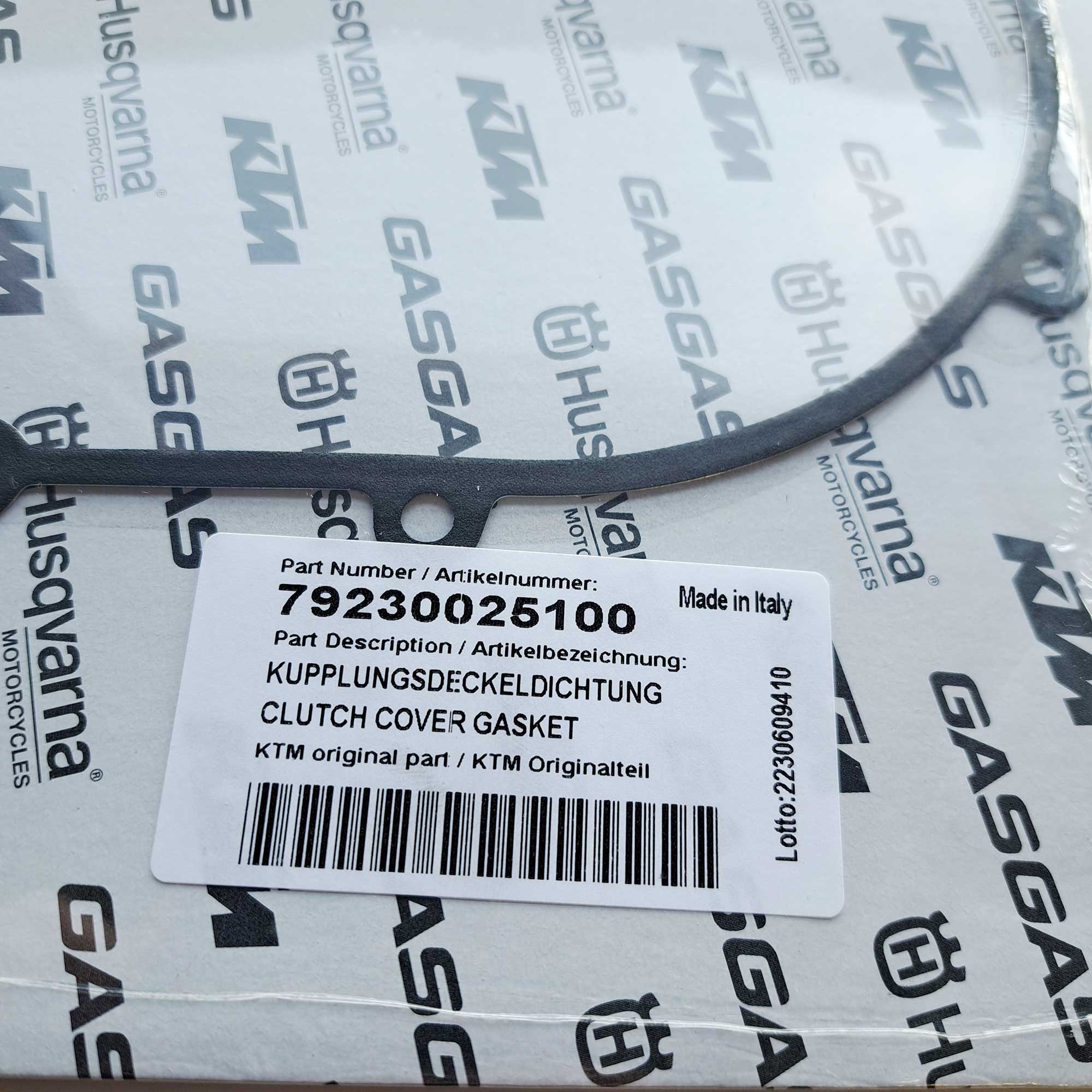 KTM Genuine Part - Gasket, Clutch Cover (EXCF250/350 20-23) - K79230025100