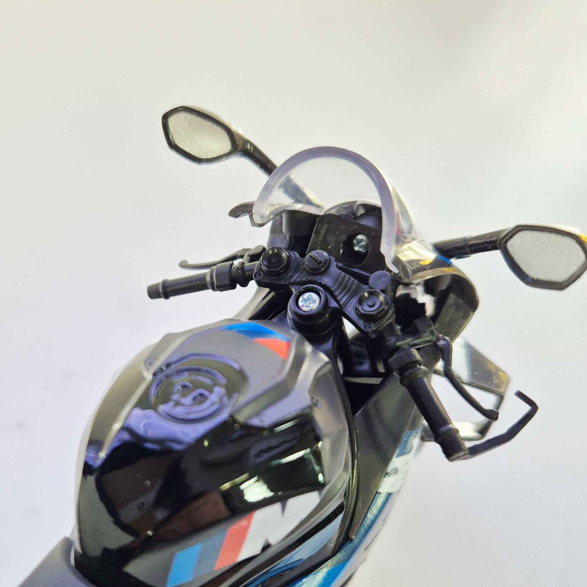 New Ray Toys - 1:12 - ROAD - BMW M1000RR