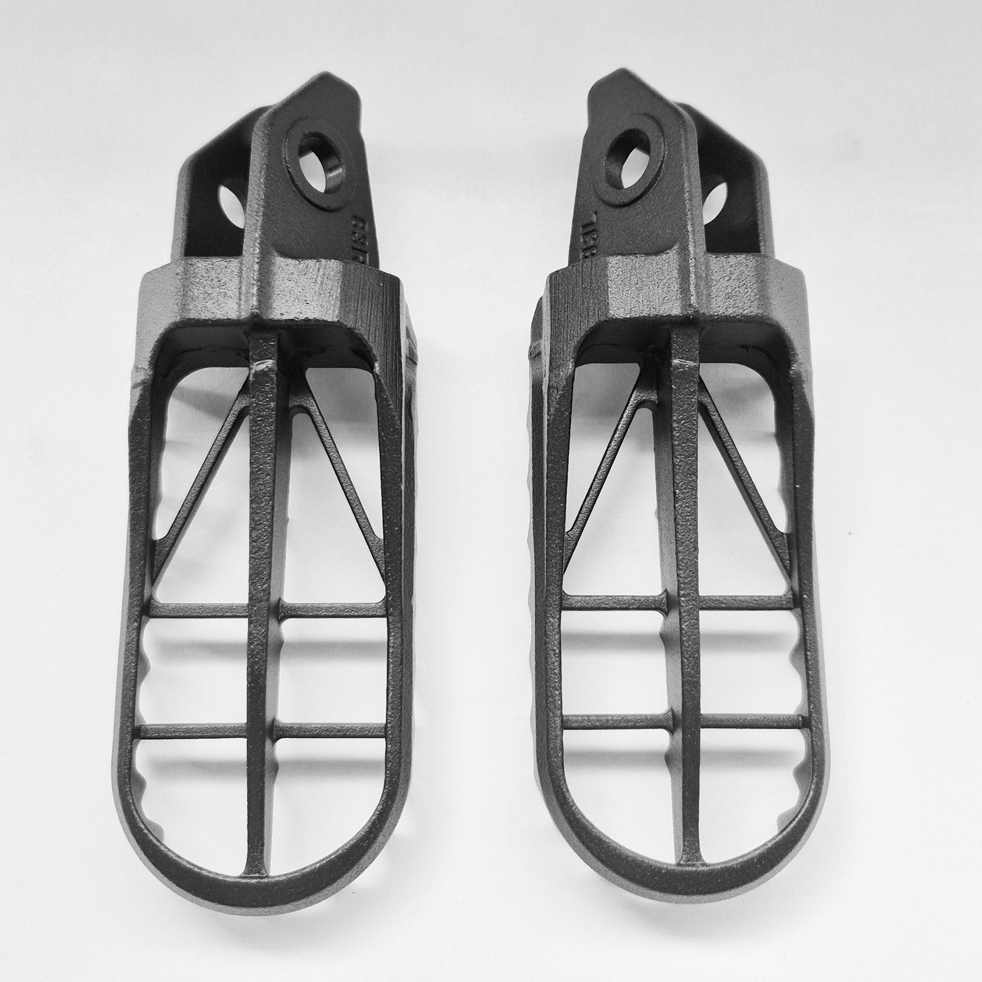 DRC Foot Pegs (Ultra-Wide) KTM SX/SXF 125-450 23-27, EXC/EXCF 125-450 24-27, Husqvarna TC/FC 125-450 23-27, TE/FE 125-450 24-27, TX300 23-27, FX350/450 23-27, Gas Gas 125-500 24-27, MCF250/450 FACTORY 23-27